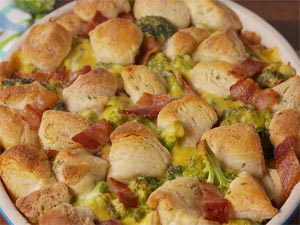 Chicken Bacon Ranch Bubble-Up Bake